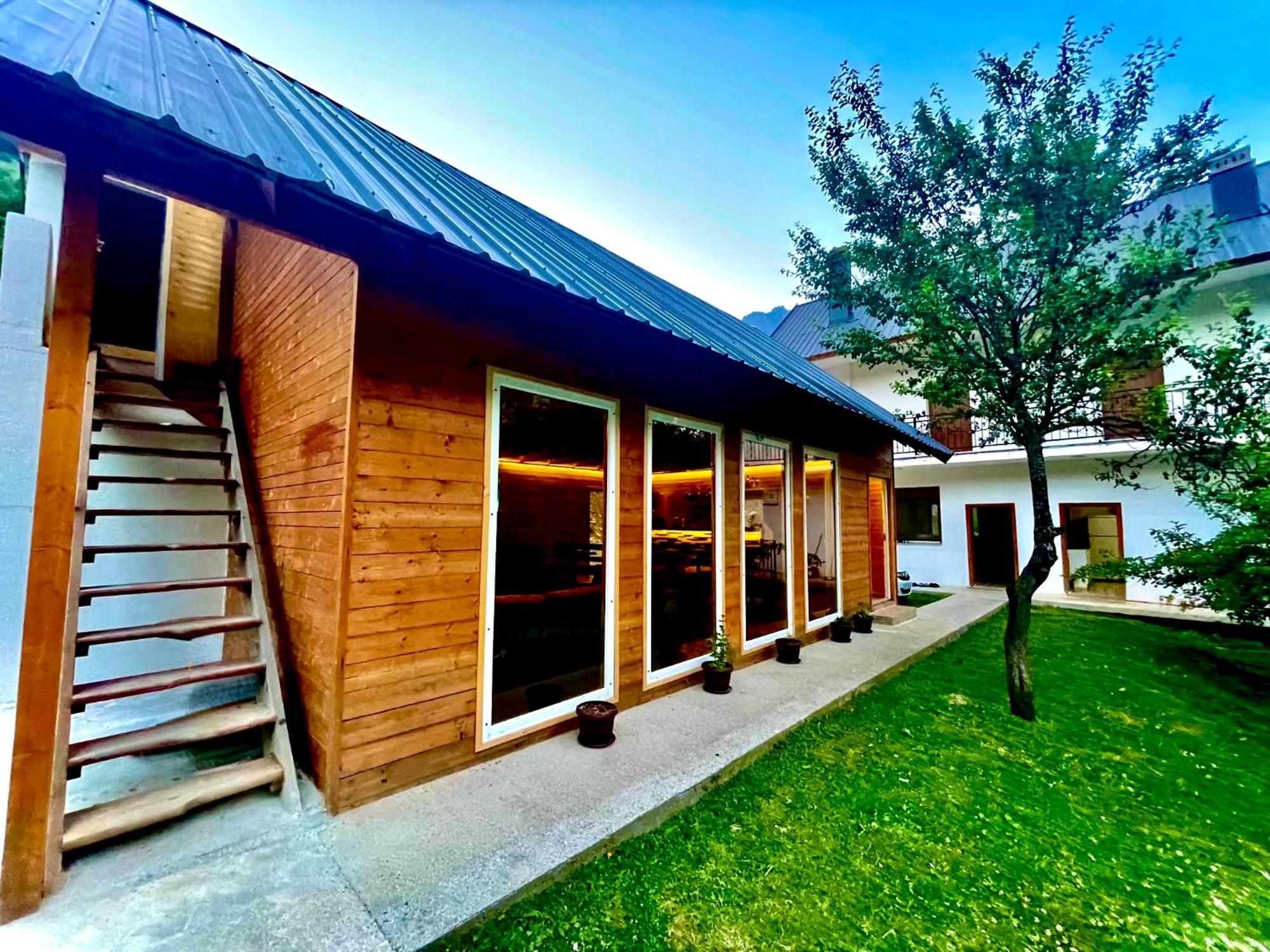 Lazer Cardaku Guesthouse Valbone Eksteriør bilde