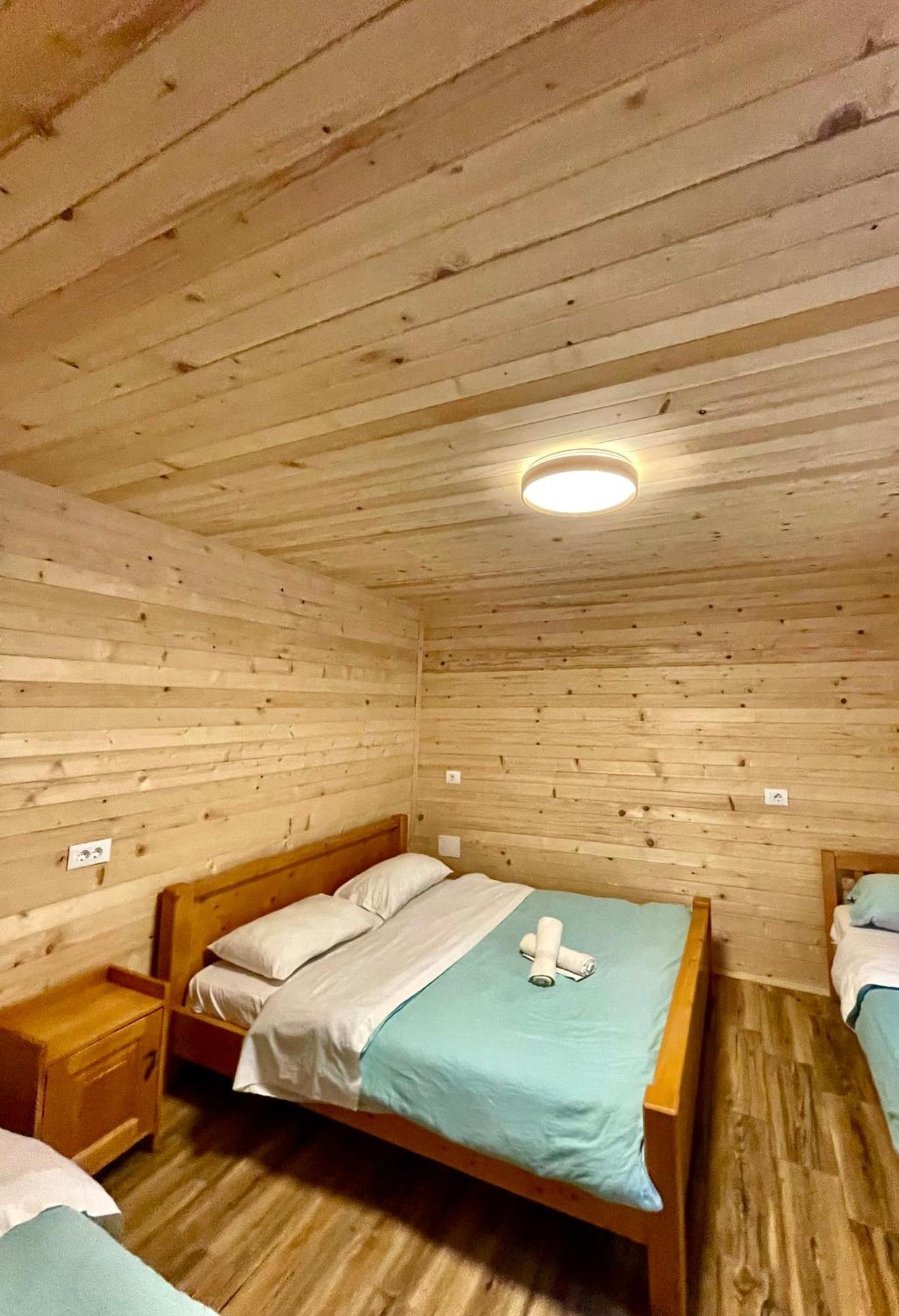 Lazer Cardaku Guesthouse Valbone Eksteriør bilde